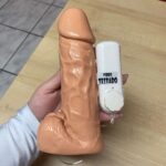 pênis prótese realística 20 x 5cm com vibrador