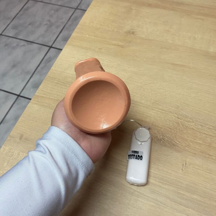 pênis prótese realística 18 x 5 cm com vibrador e ventosa