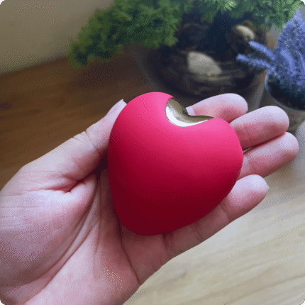 sugador estimulador de clitóris em formato de coração sandy