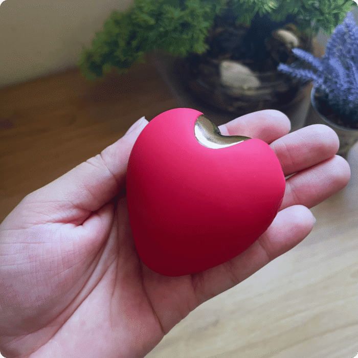 sugador estimulador de clitóris em formato de coração sandy