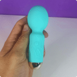 mini vibrador varinha magico com 10 modos de vibração