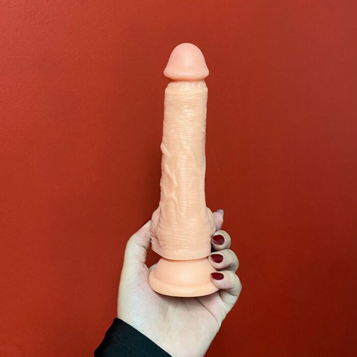 pênis prótese realístico de borracha com ventosa e escroto 20,5 x 3,8cm