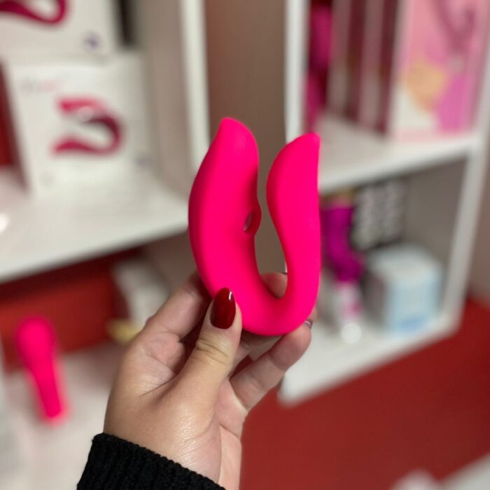 vibrador de casal com sugador ruby controle por app