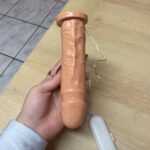 pênis prótese realística 18 x 4 cm com vibrador