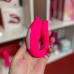 vibrador de casal com sugador ruby controle por app