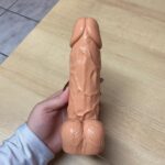 pênis prótese realística 20 x 5cm com vibrador