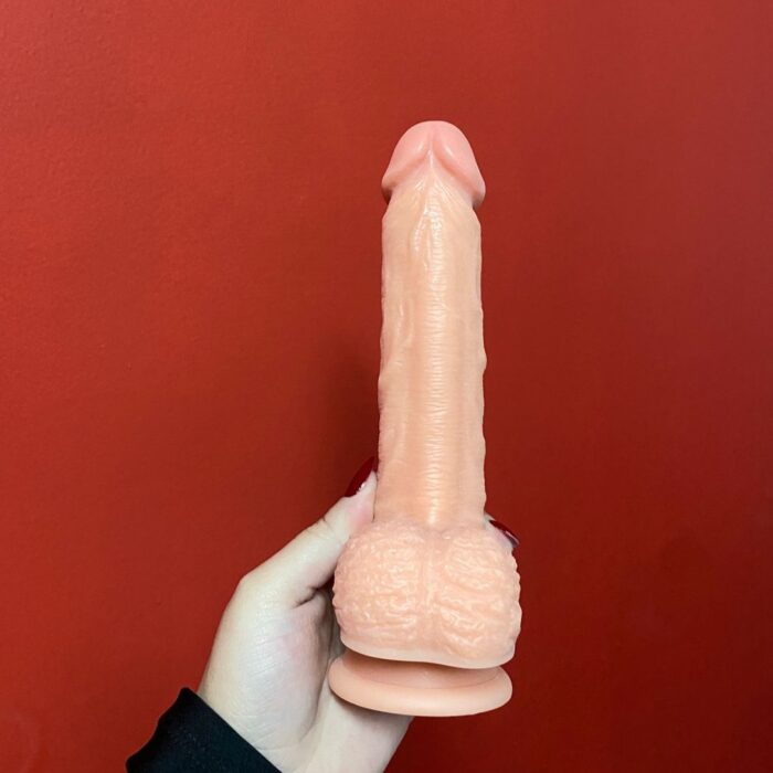 pênis prótese realístico de borracha com ventosa e escroto 20,5 x 3,8cm