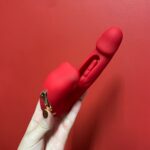 vibrador 3 em 1 com língua e boca estimuladora