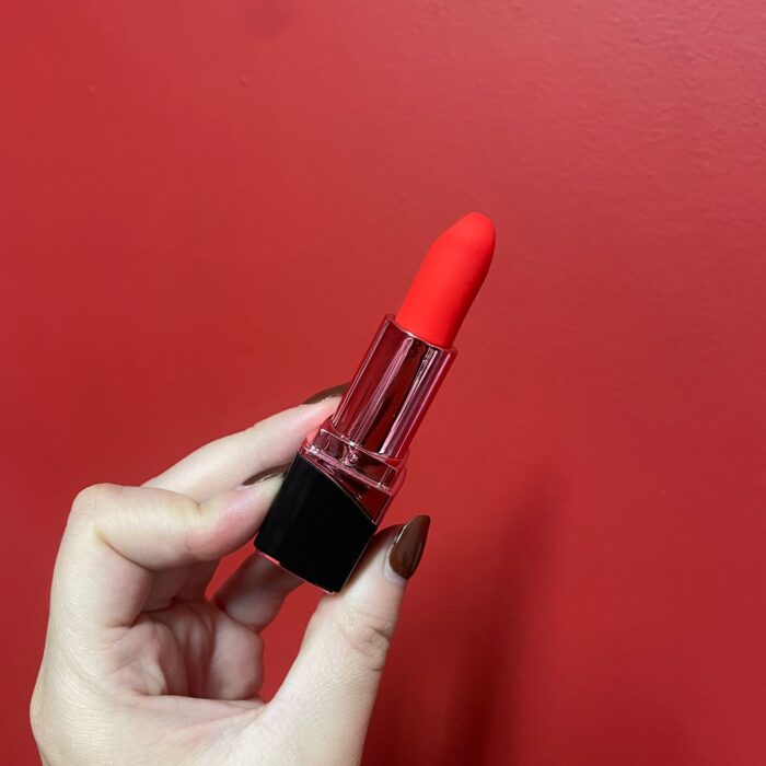 vibrador em formato de batom discreto